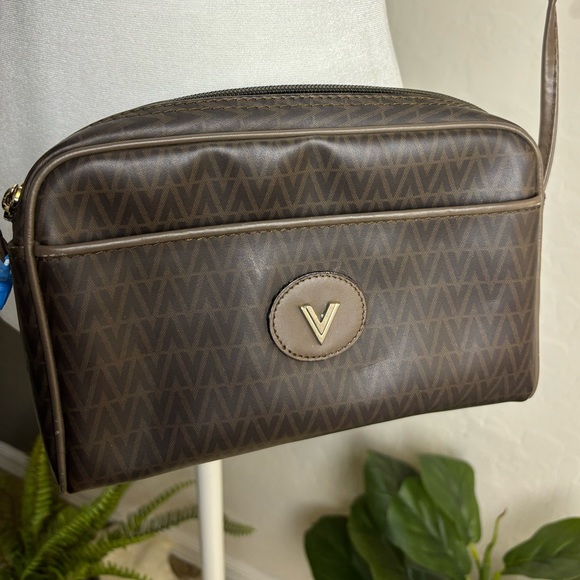 Mario Valentino Crossbody Purse gorgeous condition - Picture 2 of 5